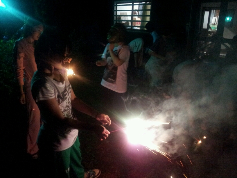 20120725230159
